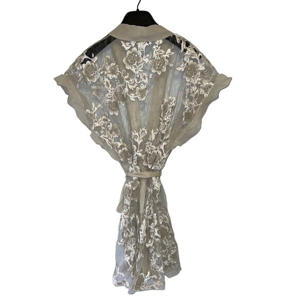 Rya Collection Charming Sheer Floral Mini Beige Ivory Robe Cover Up Size XS - Picture 4 of 14